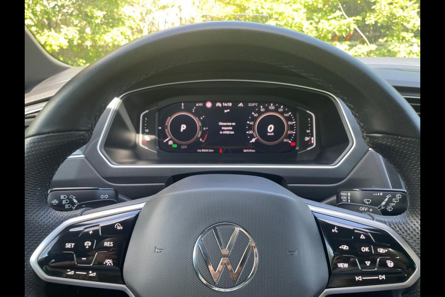 Volkswagen Tiguan 1.4 TSI eHybrid R-Line Business+/DSG/Pano/360Camera