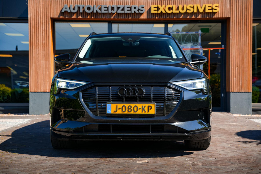 Audi e-tron e-tron 50 quattro Launch edition 71 kWh Memory Seats Dakrail Getinte ramen 20"L.M.  Cruise Control