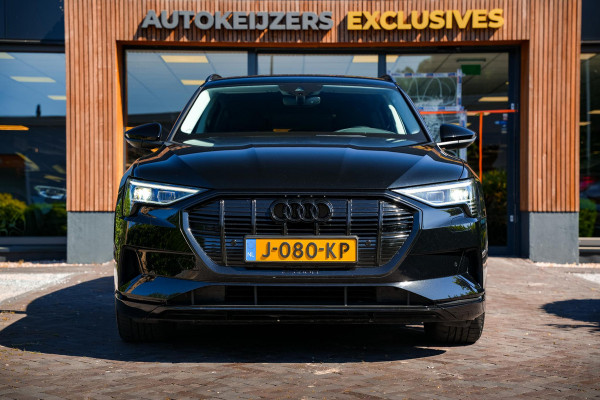 Audi e-tron e-tron 50 quattro Launch edition 71 kWh Memory Seats Dakrail Getinte ramen 20"L.M.  Cruise Control