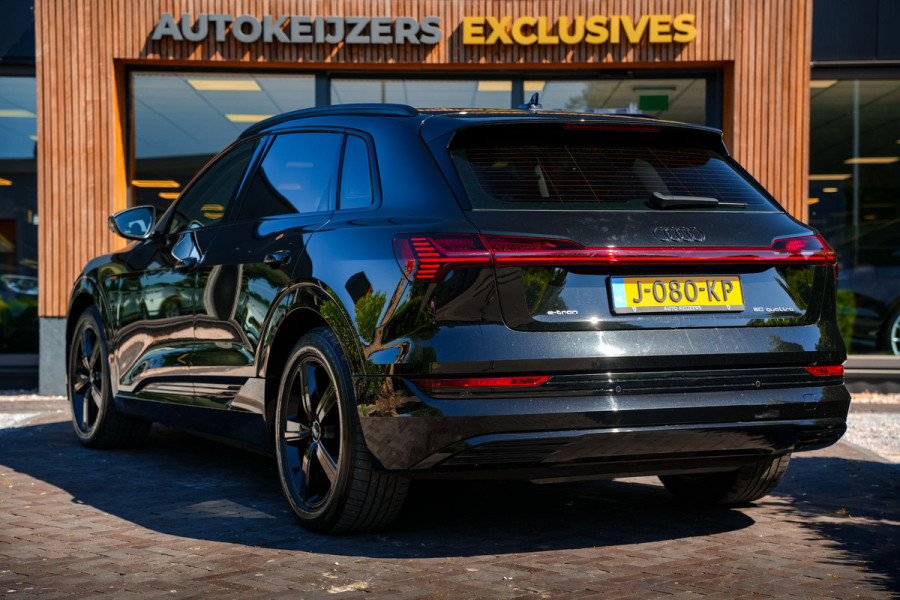 Audi e-tron e-tron 50 quattro Launch edition 71 kWh Memory Seats Dakrail Getinte ramen 20"L.M.  Cruise Control