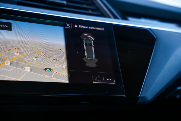Audi e-tron e-tron 50 quattro Launch edition 71 kWh Memory Seats Dakrail Getinte ramen 20"L.M.  Cruise Control
