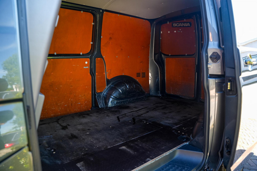 Volkswagen Transporter 2.0 TDI L1H1 28 BULLI Adapt. Cruise LED Groot Navi Virtual Dash DAB+ Camera Automaat!
