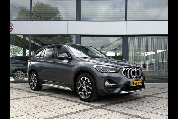 BMW X1 sDrive20i Aut. 190pk High Exe. | Navi | Leder | Stoelverw. |