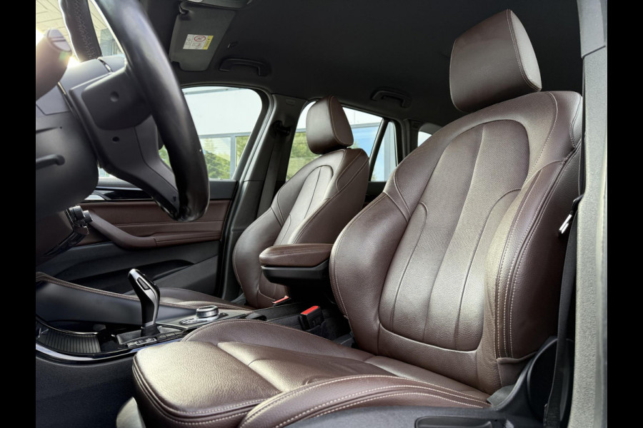 BMW X1 sDrive20i Aut. 190pk High Exe. | Navi | Leder | Stoelverw. |