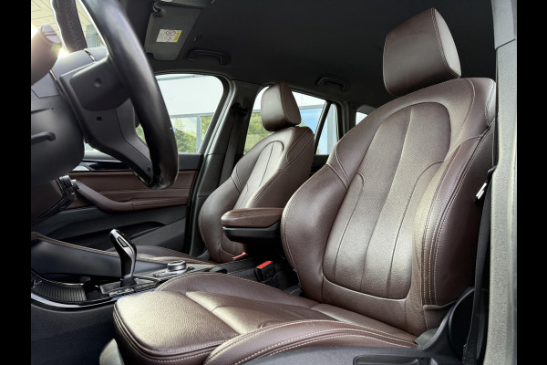 BMW X1 sDrive20i Aut. 190pk High Exe. | Navi | Leder | Stoelverw. |
