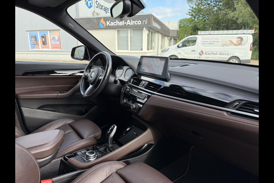 BMW X1 sDrive20i Aut. 190pk High Exe. | Navi | Leder | Stoelverw. |