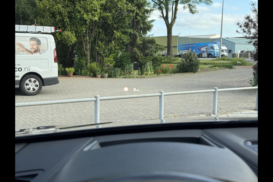 BMW X1 sDrive20i Aut. 190pk High Exe. | Navi | Leder | Stoelverw. |