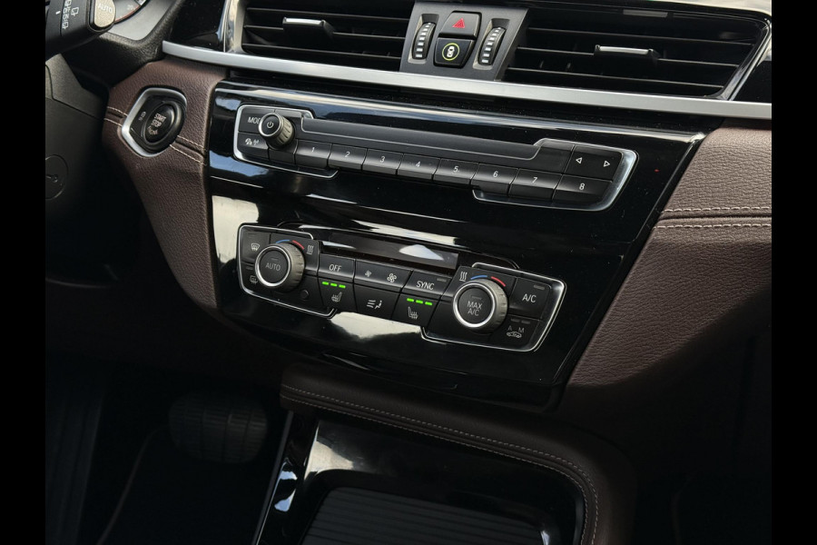 BMW X1 sDrive20i Aut. 190pk High Exe. | Navi | Leder | Stoelverw. |