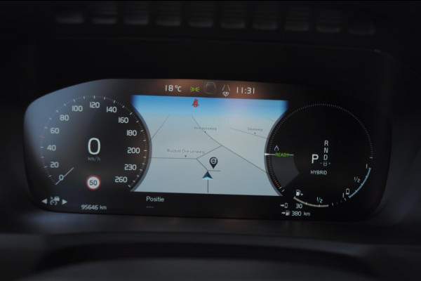 Volvo XC90 T8 390PK Automaat Recharge AWD Inscription / Adaptieve cruise control / BLIS / Parkeersensoren met 360 camera / stoel - en stuurwielverwarming / Standkachel / Trekhaak / Keyless entry / Harman Kardon audio / Elektrische stoelen