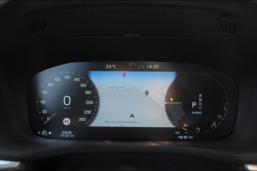 Volvo XC60 T6 340PK Automaat AWD Inscription / Adaptieve cruise control / BLIS / Parkeersensoren met 360 camera / Elektrische stoelen / Keyless entry / 22” velgen / Apple carplay / Leder dashboard / Harman Kardon audio