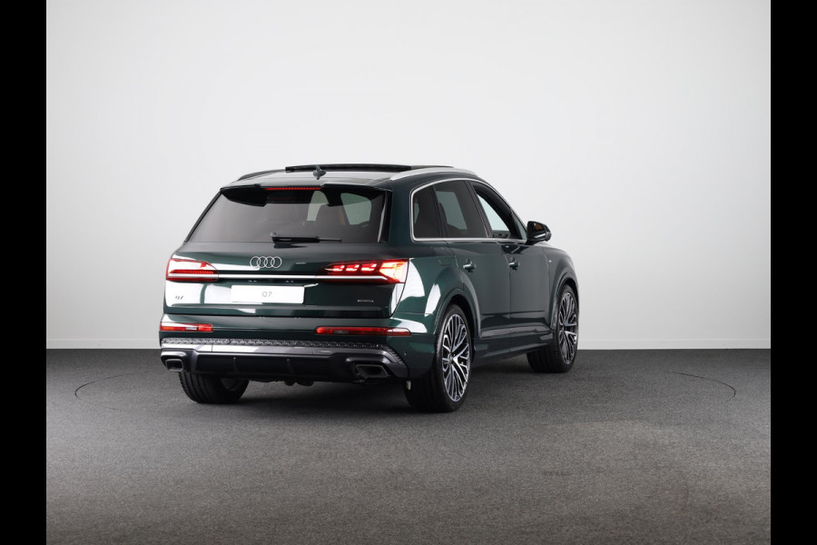 Audi Q7 55 TFSI e quattro Pro Line S 394pk Audi EXCLUSIVE | ACC | Omgevingscamera's | Panoramadak | Vierwielbesturing | B&O |