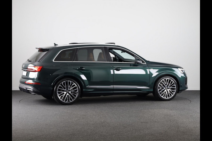 Audi Q7 55 TFSI e quattro Pro Line S 394pk Audi EXCLUSIVE | ACC | Omgevingscamera's | Panoramadak | Vierwielbesturing | B&O |
