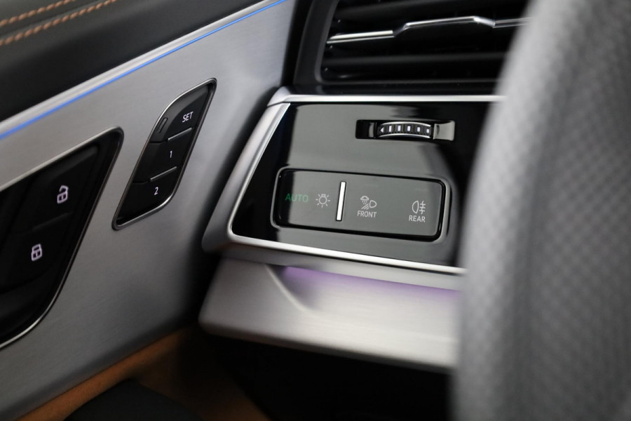 Audi Q7 55 TFSI e quattro Pro Line S 394pk Audi EXCLUSIVE | ACC | Omgevingscamera's | Panoramadak | Vierwielbesturing | B&O |