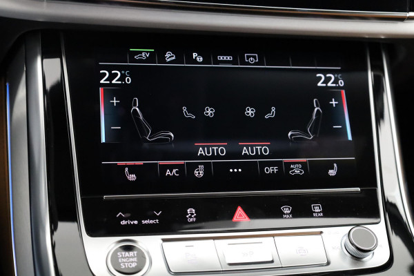 Audi Q7 55 TFSI e quattro Pro Line S 394pk Audi EXCLUSIVE | ACC | Omgevingscamera's | Panoramadak | Vierwielbesturing | B&O |