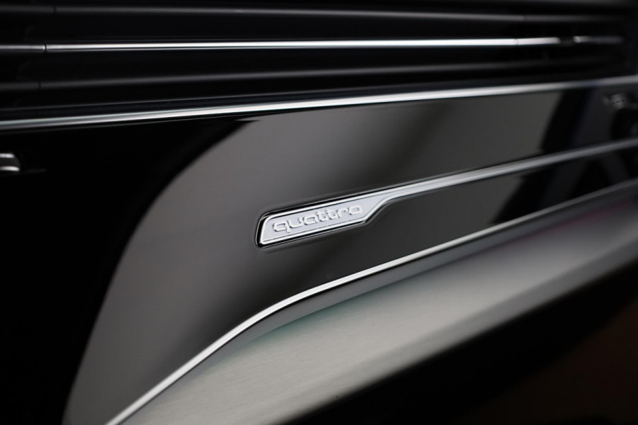 Audi Q7 55 TFSI e quattro Pro Line S 394pk Audi EXCLUSIVE | ACC | Omgevingscamera's | Panoramadak | Vierwielbesturing | B&O |