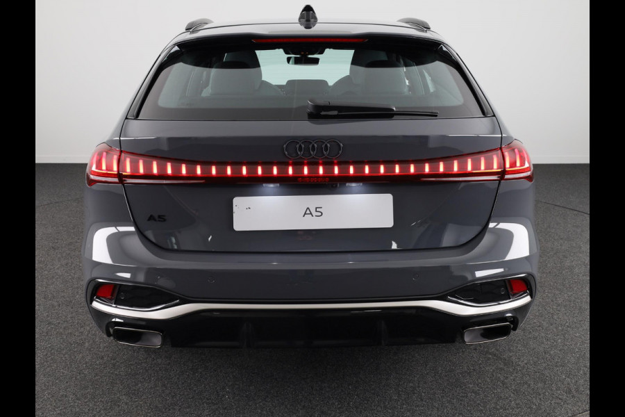 Audi A5 Avant Edition One 35 TFSI 110 kW / 150 pk Avant 7 versn. S-edition, optiek pakket zwart, adaptive cruise control, achteruitrijcamera, stoelverwarming voor