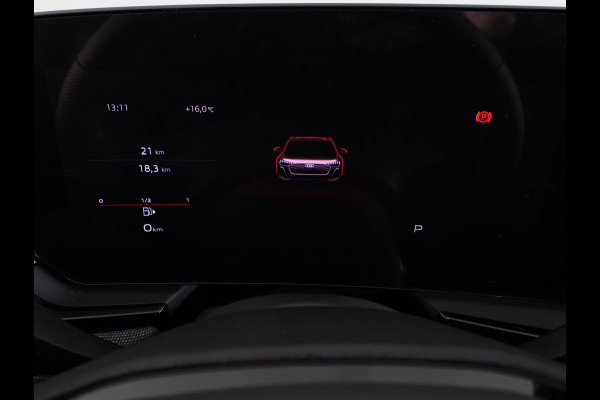 Audi A5 Avant Edition One 35 TFSI 110 kW / 150 pk Avant 7 versn. S-edition, optiek pakket zwart, adaptive cruise control, achteruitrijcamera, stoelverwarming voor
