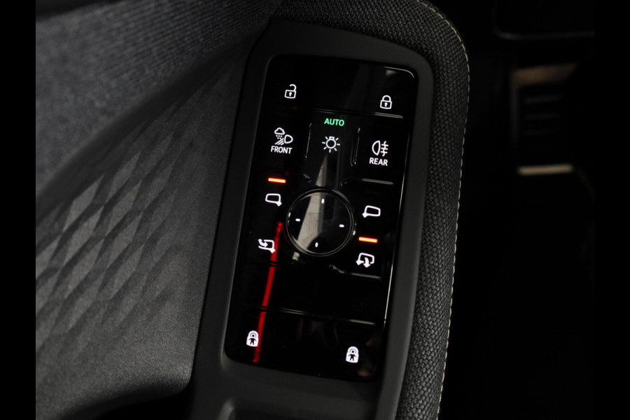 Audi A5 Edition One 35 TFSI 110 kW / 150 PK Limousine 7 ve S-Edition, Tech Plus pakket, optiek pakket zwart, camera's rondom, adaptive cruise control, privacy glass, keyless-entry