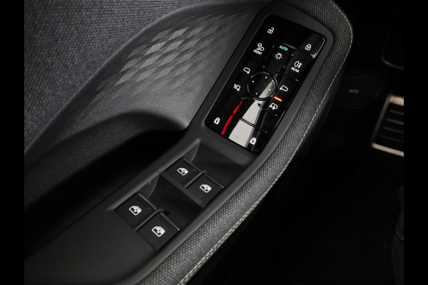 Audi A5 Edition One 35 TFSI 110 kW / 150 PK Limousine 7 ve S-Edition, Tech Plus pakket, optiek pakket zwart, camera's rondom, adaptive cruise control, privacy glass, keyless-entry