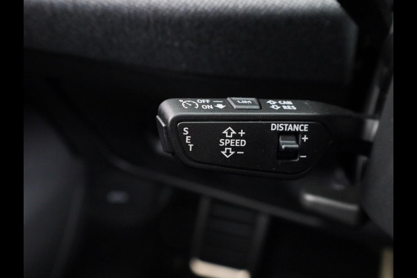 Audi A5 Edition One 35 TFSI 110 kW / 150 PK Limousine 7 ve S-Edition, Tech Plus pakket, optiek pakket zwart, camera's rondom, adaptive cruise control, privacy glass, keyless-entry