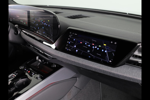 Audi A5 Edition One 35 TFSI 110 kW / 150 PK Limousine 7 ve S-Edition, Tech Plus pakket, optiek pakket zwart, camera's rondom, adaptive cruise control, privacy glass, keyless-entry