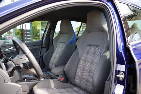Volkswagen Golf 1.4 eHybrid GTE 245 PK PHEV, Camera, Navigatie, Stoelverwarming, Winterpakket