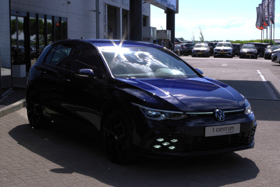 Volkswagen Golf 1.4 eHybrid GTE 245 PK PHEV, Camera, Navigatie, Stoelverwarming, Winterpakket