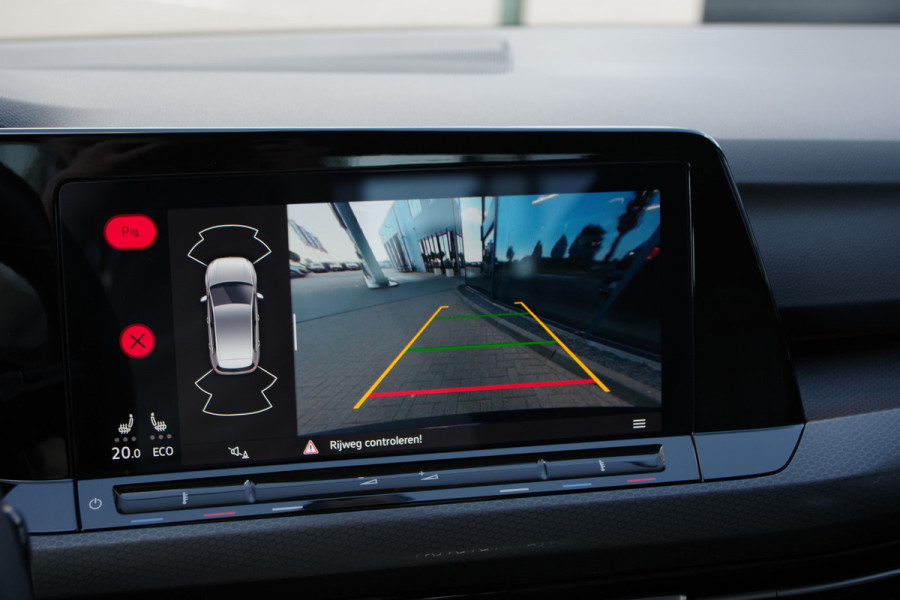Volkswagen Golf 1.4 eHybrid GTE 245 PK PHEV, Camera, Navigatie, Stoelverwarming, Winterpakket