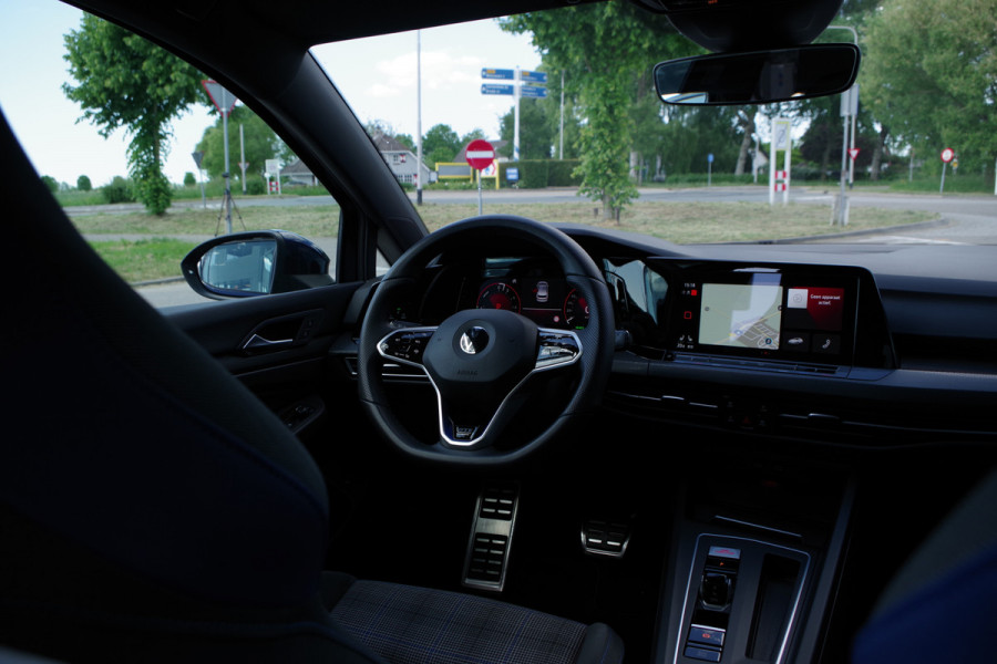Volkswagen Golf 1.4 eHybrid GTE 245 PK PHEV, Camera, Navigatie, Stoelverwarming, Winterpakket
