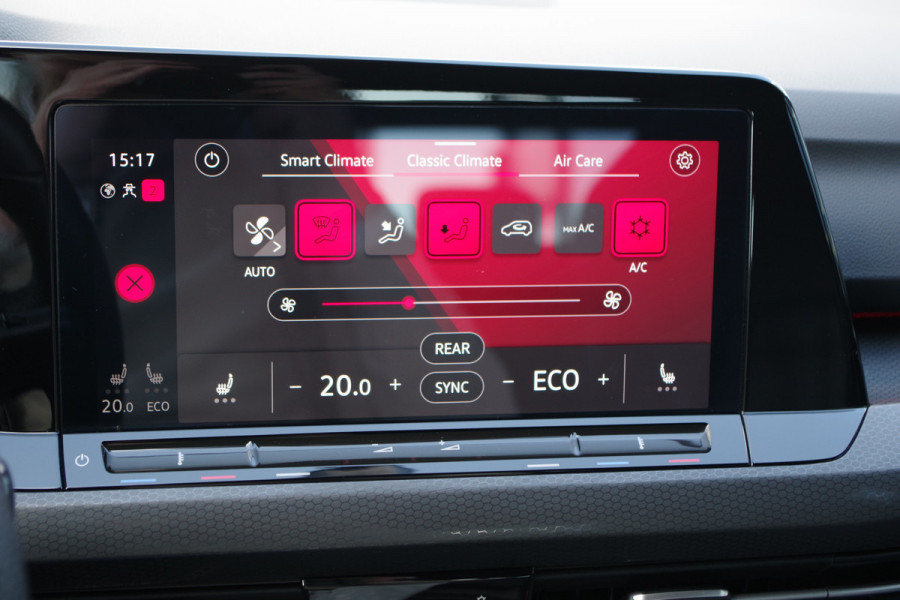 Volkswagen Golf 1.4 eHybrid GTE 245 PK PHEV, Camera, Navigatie, Stoelverwarming, Winterpakket