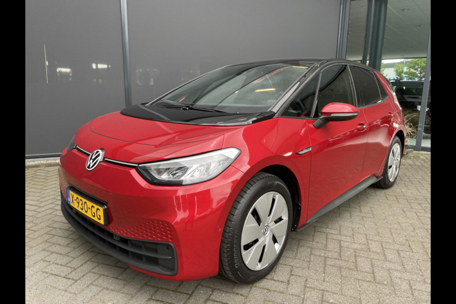 Volkswagen ID.3 Pro Advantage 58 kWh NIEUW! Automaat - Cruise control - Airco - Parkeersensoren - achteruitrijcamera - navigatie - Multifunctioneel stuurwiel