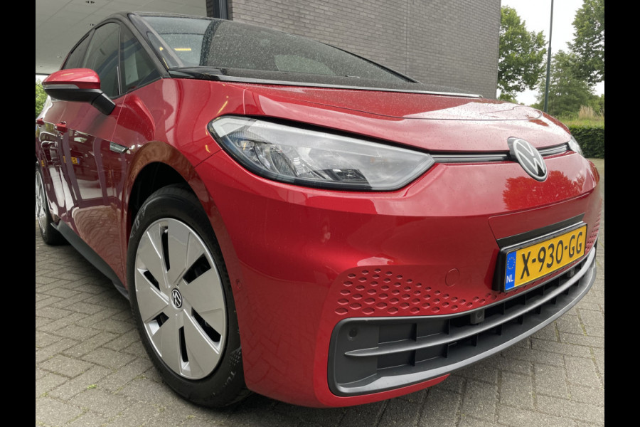 Volkswagen ID.3 Pro Advantage 58 kWh NIEUW! Automaat - Cruise control - Airco - Parkeersensoren - achteruitrijcamera - navigatie - Multifunctioneel stuurwiel