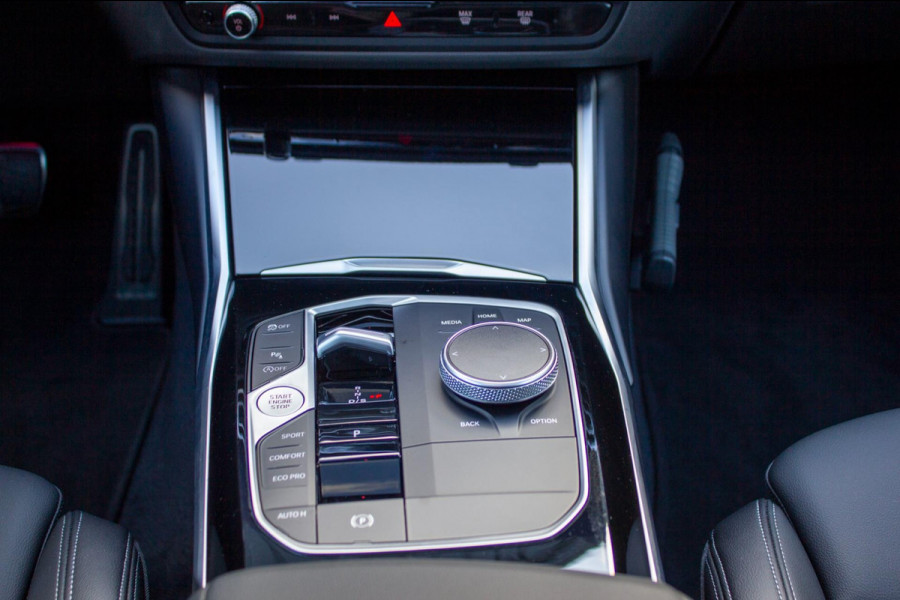 BMW 2 Serie Coupé 218i | Prijs incl. 12 mnd garantie| Carplay LMV Panodak Camera PDC DAB M-Pakket LED Harman/Kardon speakersysteem