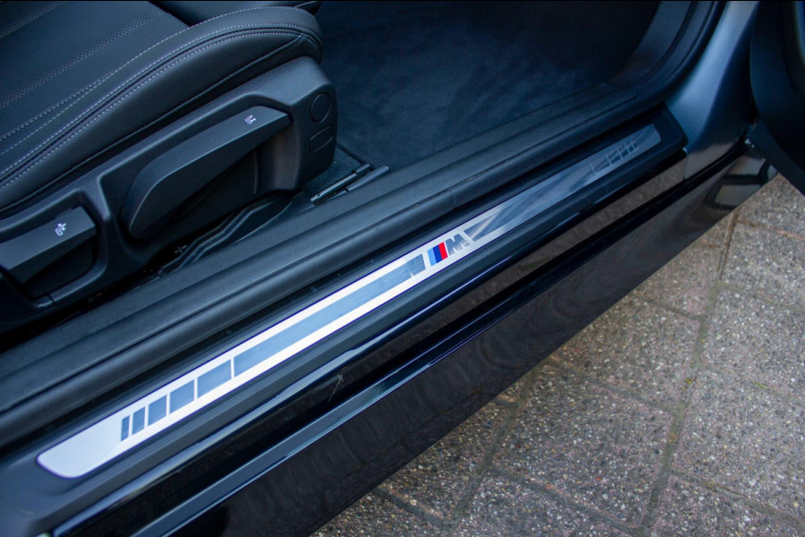 BMW 2 Serie Coupé 218i | Prijs incl. 12 mnd garantie| Carplay LMV Panodak Camera PDC DAB M-Pakket LED Harman/Kardon speakersysteem