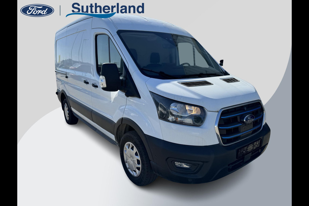 Ford E-Transit 350 L2H2 Trend 68 kWh 184pk | Pro Power on board | Navigatie | Adaptieve Cruise | Digitale binnenspiegel | Laadruimtebescherming | Reservewiel | H7 batterij | LED laadruimteverlichting Ford E-Transit 350 L2H2 Trend 68 kWh 184pk | Pro Power on board | Navigatie | Adaptieve Cruise | Digitale binnenspiegel | Laadruimtebescherming | Reservewiel | H7 batterij | LED laadruimteverlichting