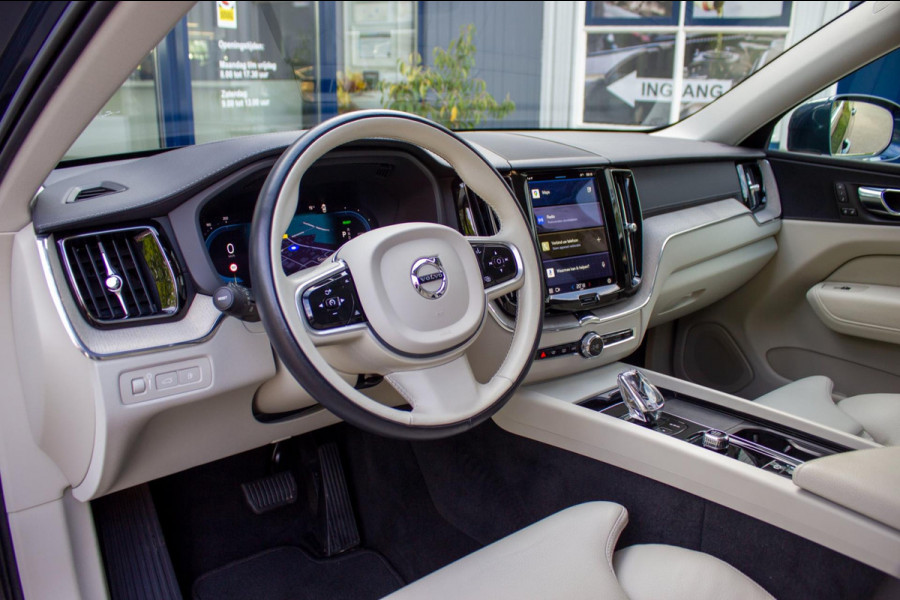 Volvo XC60 2.0 T6 Plug-in hybrid AWD Inscription|Prijs rijklaar incl. 12 mnd garantie | LMV PDC Panodak Camera