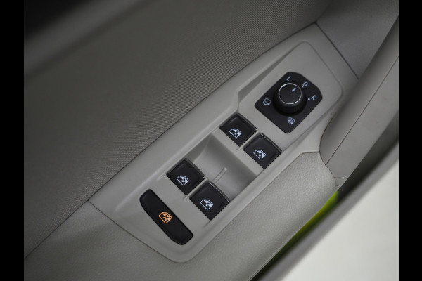 Volkswagen Tiguan 1.4 TSI eHybrid Elegance | Panoramadak | Adaptive Cruise | Virtual | Camera | Stoel/Stuurverwarming
