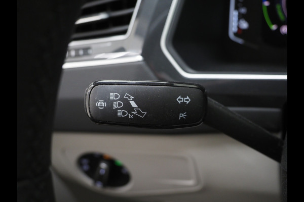Volkswagen Tiguan 1.4 TSI eHybrid Elegance | Panoramadak | Adaptive Cruise | Virtual | Camera | Stoel/Stuurverwarming