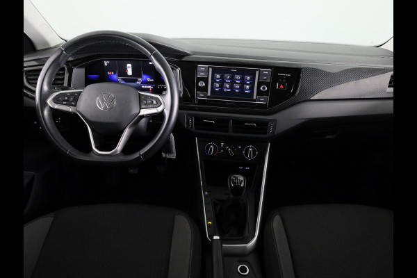 Volkswagen Polo 1.0 TSI Life 95 pk | Navigatie via App | Parkeersensoren | Adaptieve cruise control | LED koplampen |