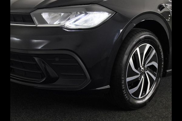 Volkswagen Polo 1.0 TSI Life 95 pk | Navigatie via App | Parkeersensoren | Adaptieve cruise control | LED koplampen |