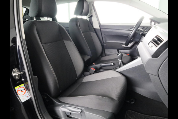 Volkswagen Polo 1.0 TSI Life 95 pk | Navigatie via App | Parkeersensoren | Adaptieve cruise control | LED koplampen |