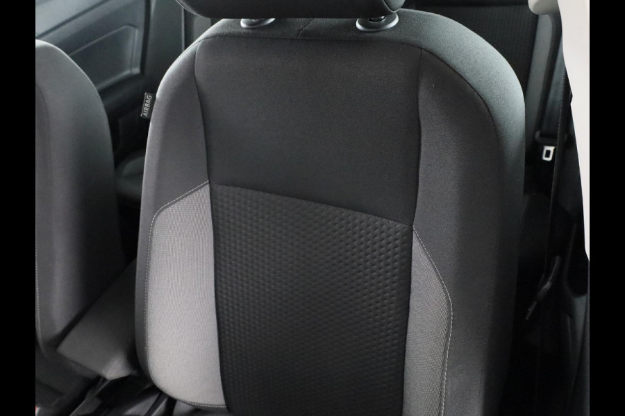 Volkswagen Polo 1.0 TSI Life 95 pk | Navigatie via App | Parkeersensoren | Adaptieve cruise control | LED koplampen |