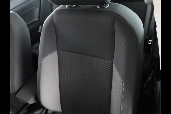 Volkswagen Polo 1.0 TSI Life 95 pk | Navigatie via App | Parkeersensoren | Adaptieve cruise control | LED koplampen |