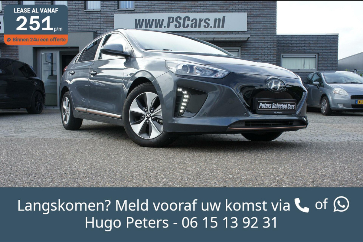 Hyundai IONIQ Comfort EV ACC|Camera|CarPlay|Navi|PrivacyGlas Hyundai IONIQ Comfort EV ACC|Camera|CarPlay|Navi|PrivacyGlas