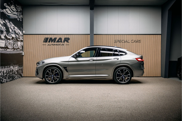 BMW X4 M Competition Zeer rijk uitgevoerde BMW X4 M Competition