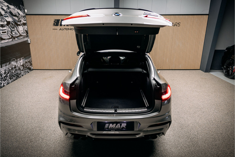 BMW X4 M Competition Zeer rijk uitgevoerde BMW X4 M Competition