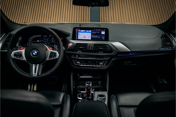 BMW X4 M Competition Zeer rijk uitgevoerde BMW X4 M Competition