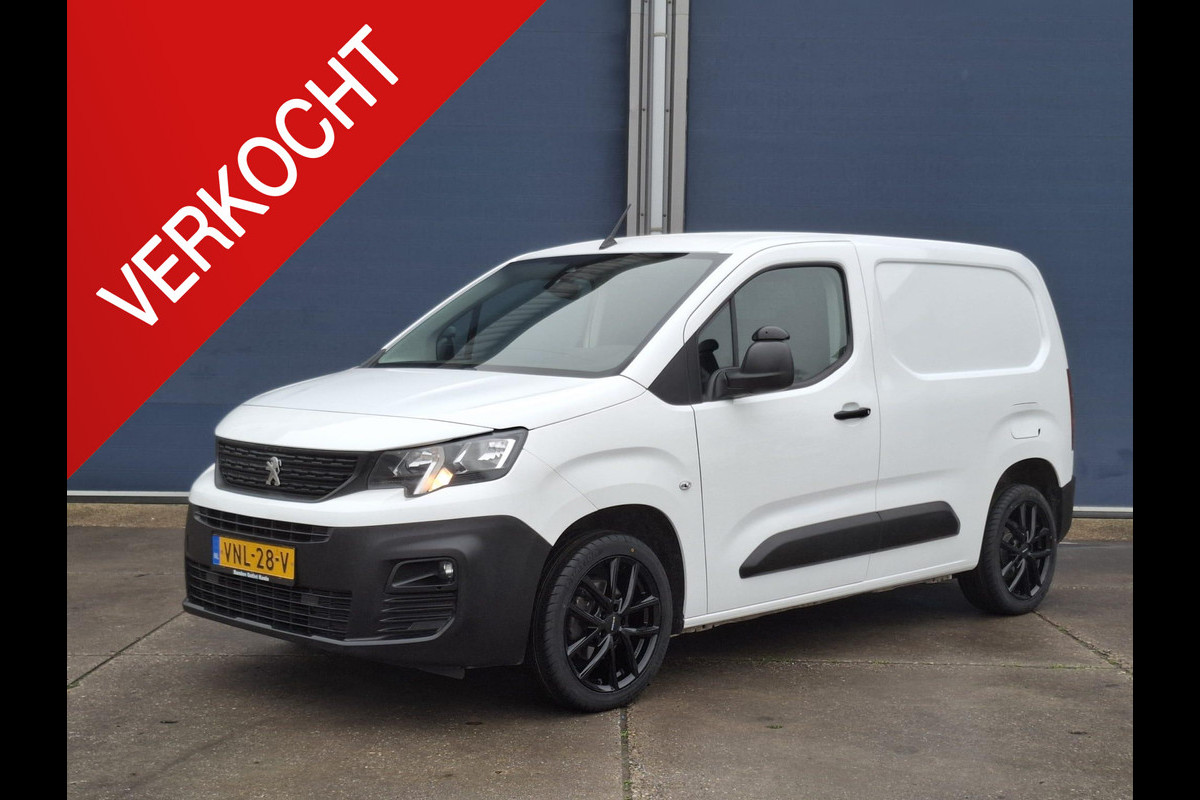 Peugeot Partner 1.5 BlueHDI Premium AIRCO / N.A.P / TREKHAAK / EURO 6 Peugeot Partner 1.5 BlueHDI Premium AIRCO / N.A.P / TREKHAAK / EURO 6