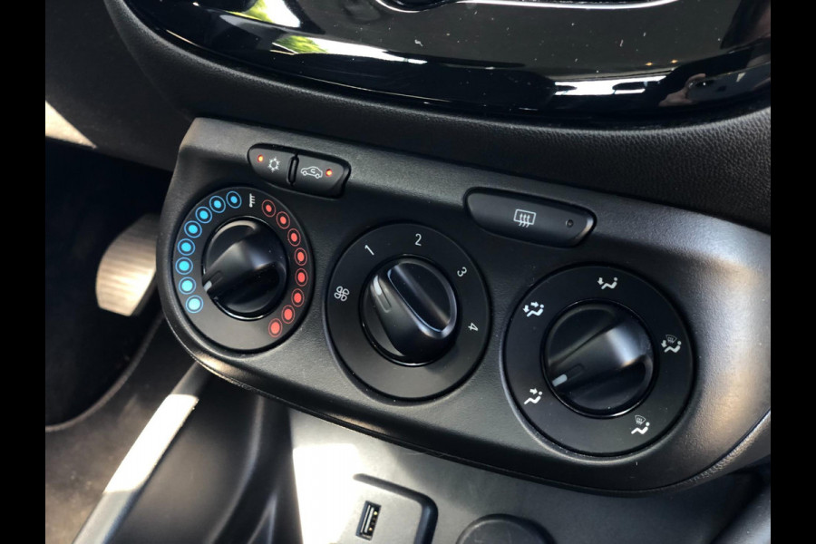 Opel Corsa 1.0 Turbo Online Edition | Navi, Cruise, Carplay/android, Stoel+Stuurverw, DAB| NAP | 1e Eigenaar |