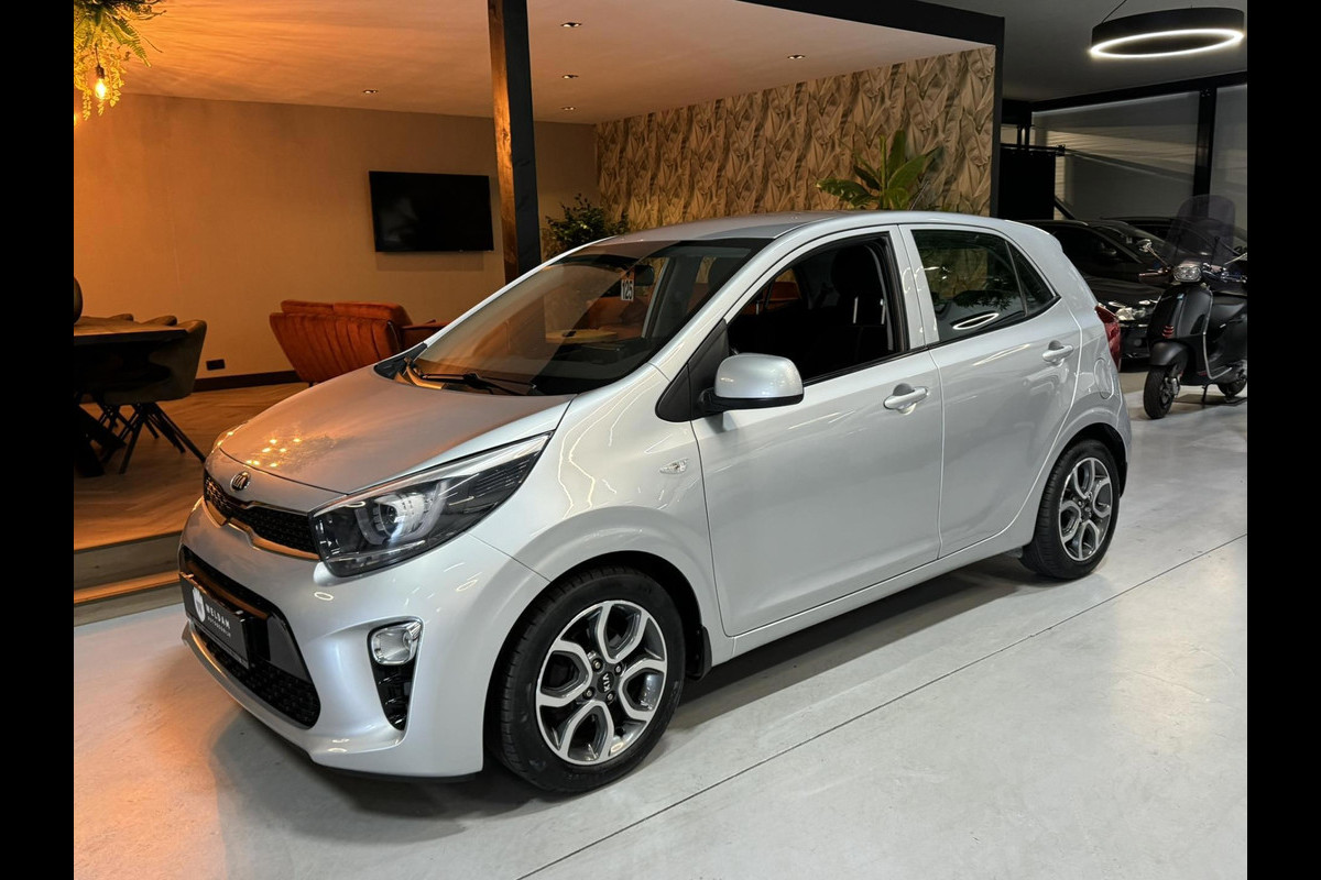 Kia Picanto 1.2 CVVT Garantie LED Navi Cruise Clima Stoel/Stuur Verwarming PDC Rijklaar Kia Picanto 1.2 CVVT Garantie LED Navi Cruise Clima Stoel/Stuur Verwarming PDC Rijklaar